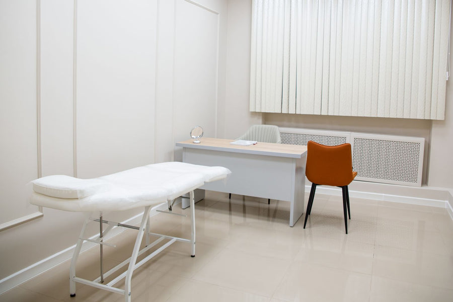 Clean modern clinical treatment room